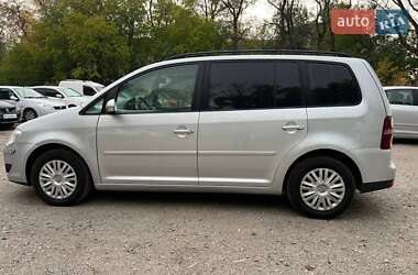 Минивэн Volkswagen Touran 2007 в Каменском
