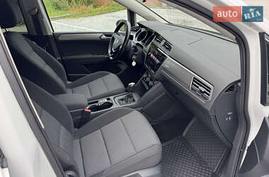 Микровэн Volkswagen Touran 2021 в 