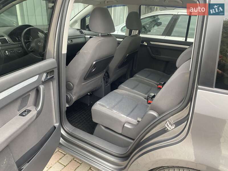 Минивэн Volkswagen Touran 2011 в Черновцах фото 33 Минивэн Volkswagen Touran 2011 в Черновцах