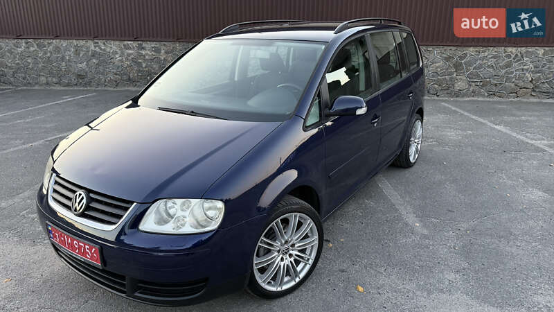 Минивэн Volkswagen Touran 2006 в Шепетовке