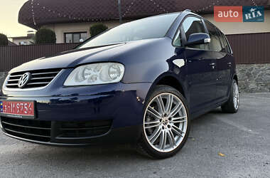 Минивэн Volkswagen Touran 2006 в Шепетовке Минивэн Volkswagen Touran 2006 в Шепетовке