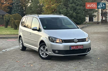 Минивэн Volkswagen Touran 2013 в 