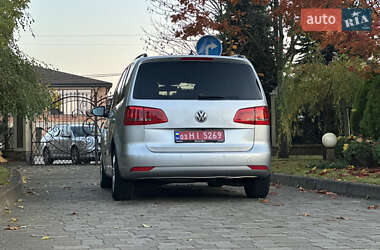Минивэн Volkswagen Touran 2013 в 