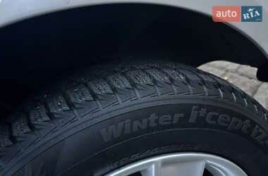 Минивэн Volkswagen Touran 2013 в 