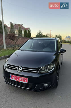 Минивэн Volkswagen Touran 2012 в 