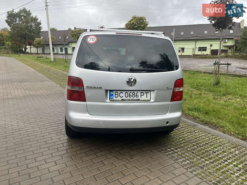 Минивэн Volkswagen Touran 2003 в Львове