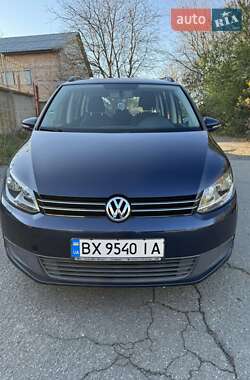 Мінівен Volkswagen Touran 2010 в Хмельницькому