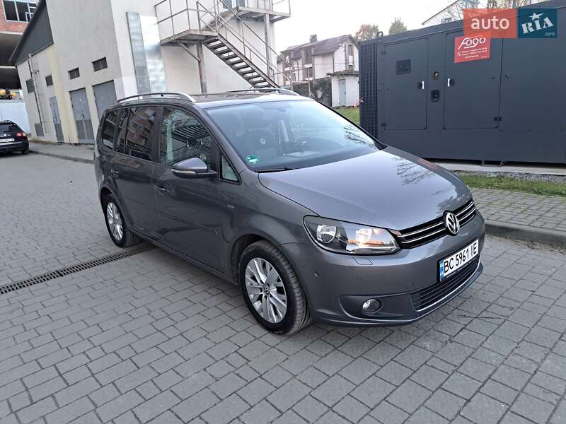 Мінівен Volkswagen Touran 2014 в Львові фото 12 Мінівен Volkswagen Touran 2014 в Львові