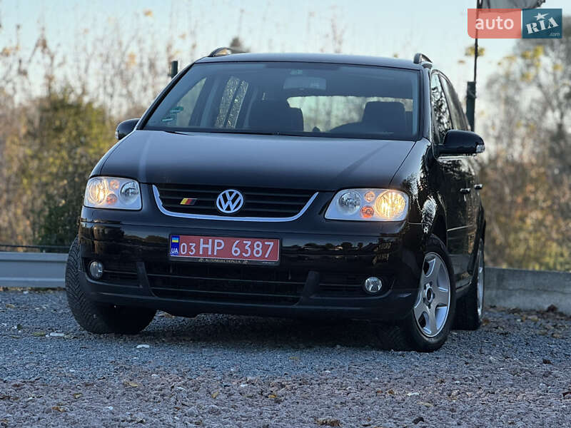 Мінівен Volkswagen Touran 2006 в Дрогобичі