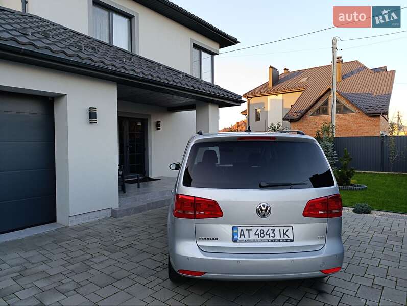 Минивэн Volkswagen Touran 2011 в Ивано-Франковске фото 14 Минивэн Volkswagen Touran 2011 в Ивано-Франковске