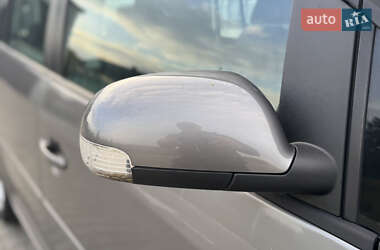 Минивэн Volkswagen Touran 2007 в 