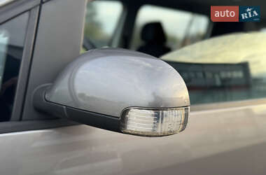 Минивэн Volkswagen Touran 2007 в 