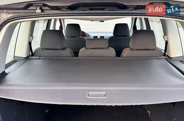 Минивэн Volkswagen Touran 2007 в 