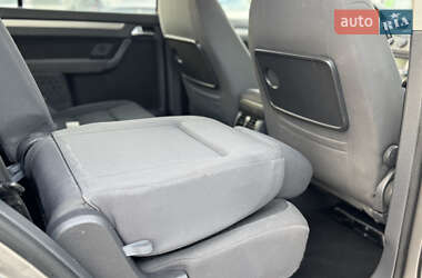 Минивэн Volkswagen Touran 2007 в 