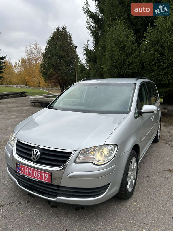 Минивэн Volkswagen Touran 2008 в Золотоноше фото 11 Минивэн Volkswagen Touran 2008 в Золотоноше