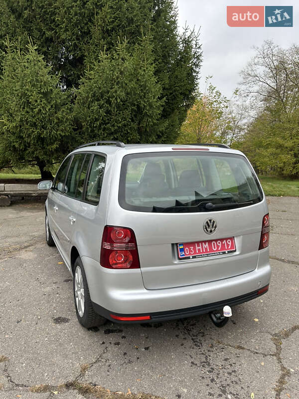 Минивэн Volkswagen Touran 2008 в Золотоноше фото 21 Минивэн Volkswagen Touran 2008 в Золотоноше
