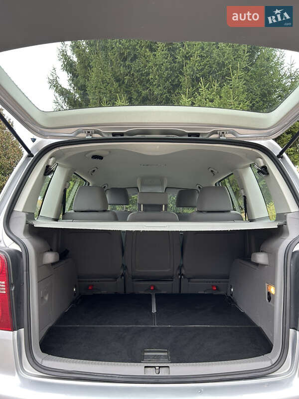 Минивэн Volkswagen Touran 2008 в Золотоноше фото 46 Минивэн Volkswagen Touran 2008 в Золотоноше