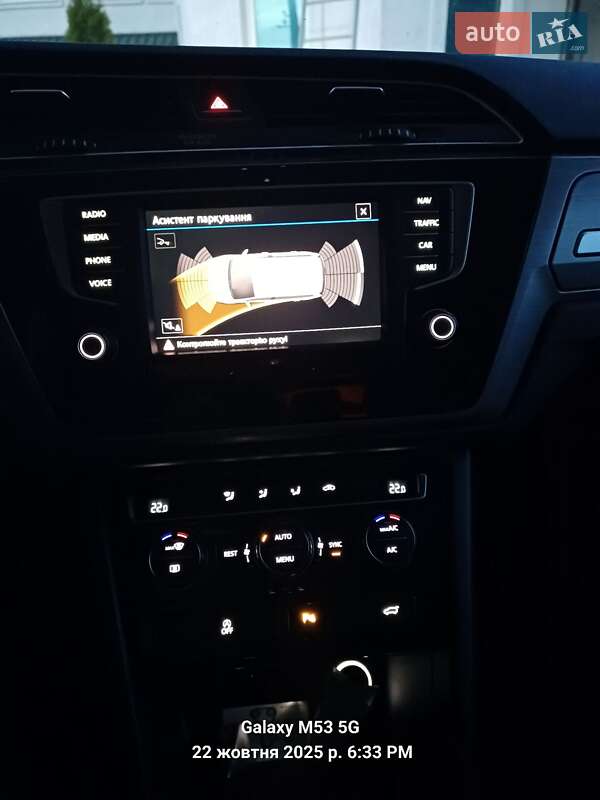 Микровэн Volkswagen Touran 2017 в Каменец-Подольском фото 10 Микровэн Volkswagen Touran 2017 в Каменец-Подольском