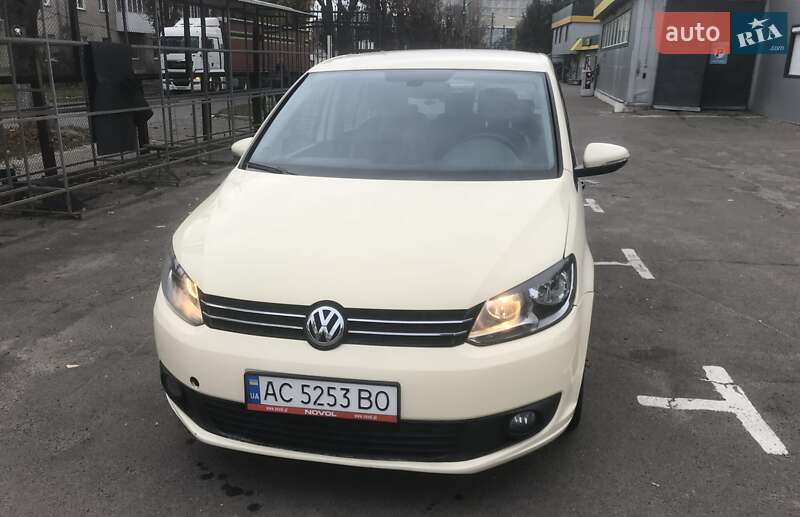 Volkswagen Touran 2012 Volkswagen Touran 2012