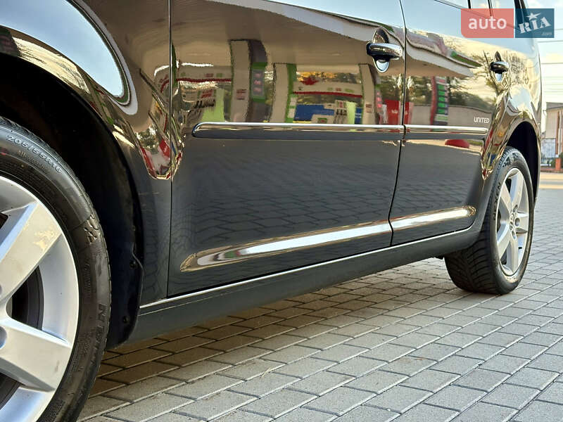 Минивэн Volkswagen Touran 2009 в Житомире фото 8 Минивэн Volkswagen Touran 2009 в Житомире