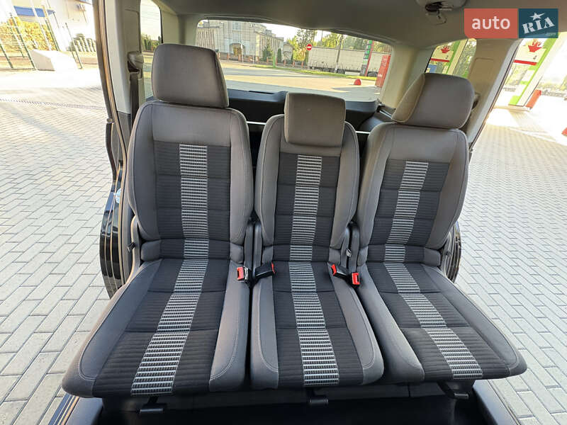 Минивэн Volkswagen Touran 2009 в Житомире фото 28 Минивэн Volkswagen Touran 2009 в Житомире