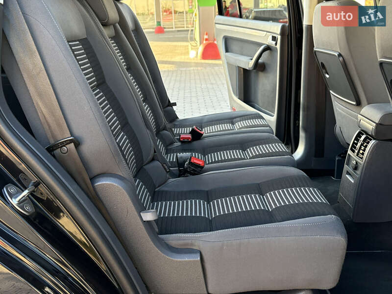 Минивэн Volkswagen Touran 2009 в Житомире фото 29 Минивэн Volkswagen Touran 2009 в Житомире