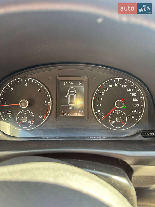 Минивэн Volkswagen Touran 2014 в Житомире