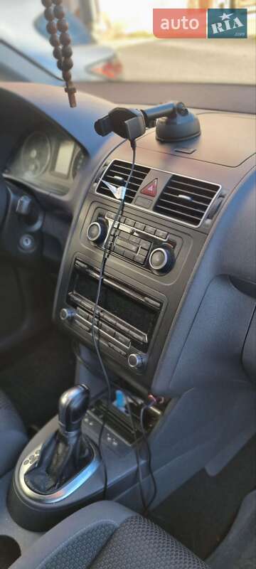 Минивэн Volkswagen Touran 2012 в Житомире фото 6 Минивэн Volkswagen Touran 2012 в Житомире