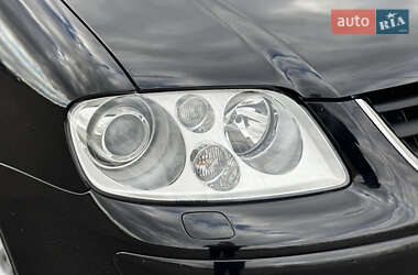 Минивэн Volkswagen Touran 2006 в 