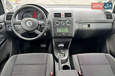 Минивэн Volkswagen Touran 2006 в 