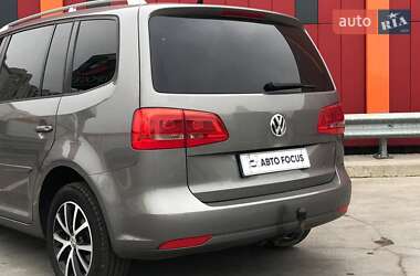 Минивэн Volkswagen Touran 2010 в 