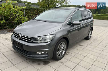 Микровэн Volkswagen Touran 2016 в Житомире Микровэн Volkswagen Touran 2016 в Житомире