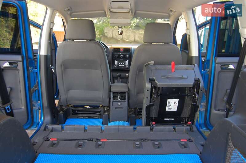 Минивэн Volkswagen Touran 2003 в Малинцах фото 16 Минивэн Volkswagen Touran 2003 в Малинцах