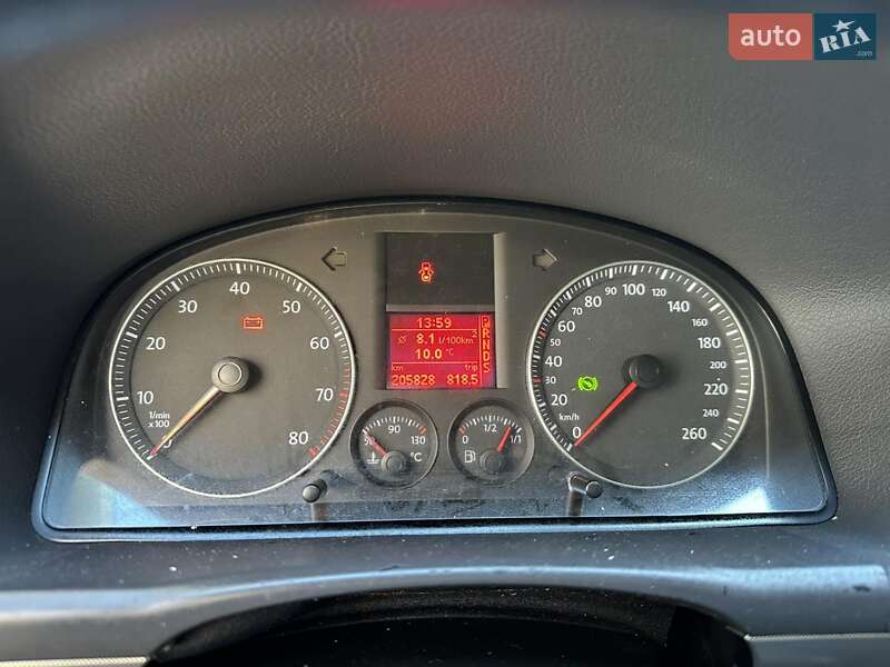Минивэн Volkswagen Touran 2005 в Ивано-Франковске фото 13 Минивэн Volkswagen Touran 2005 в Ивано-Франковске