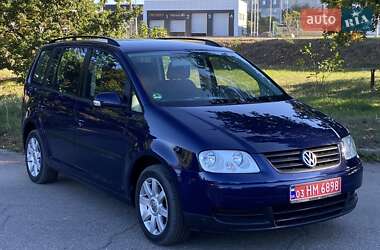 Минивэн Volkswagen Touran 2005 в Вознесенске Минивэн Volkswagen Touran 2005 в Вознесенске