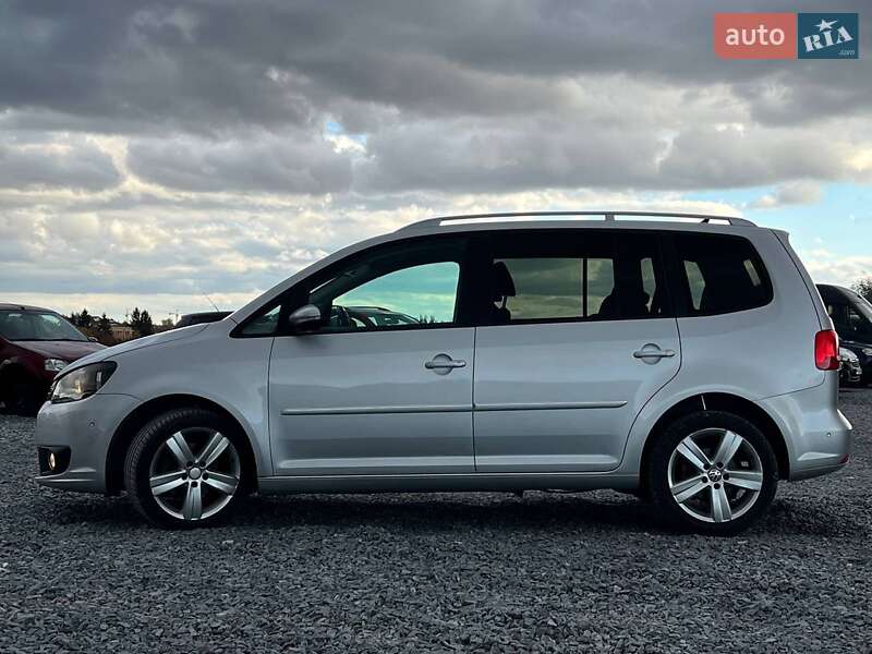 Мінівен Volkswagen Touran 2012 в Львові