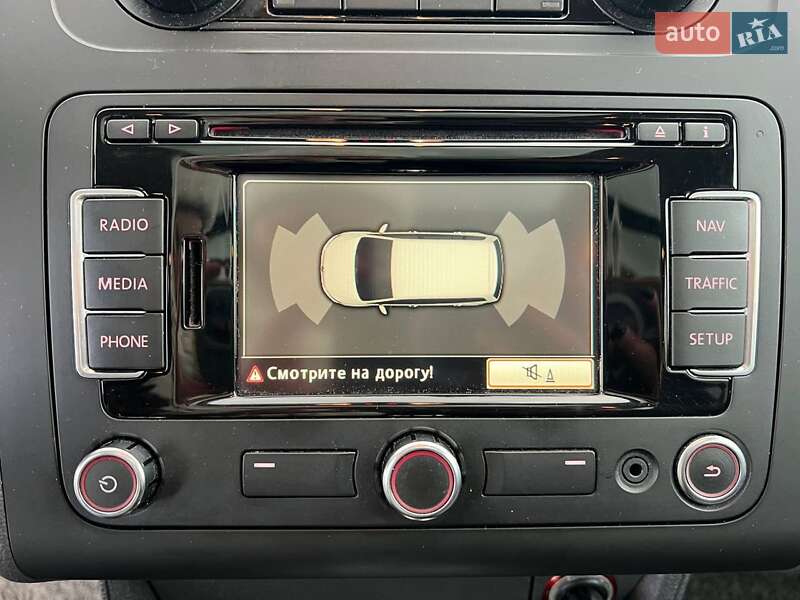 Мінівен Volkswagen Touran 2012 в Львові