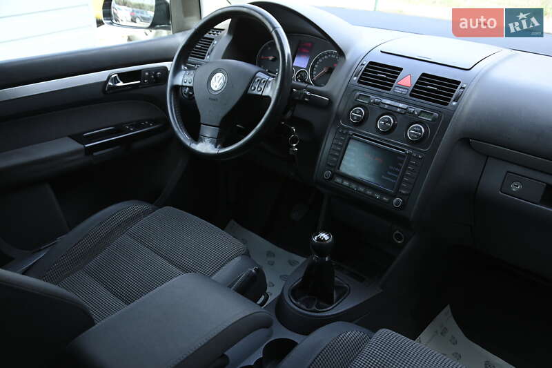 Минивэн Volkswagen Touran 2004 в Бердичеве фото 25 Минивэн Volkswagen Touran 2004 в Бердичеве