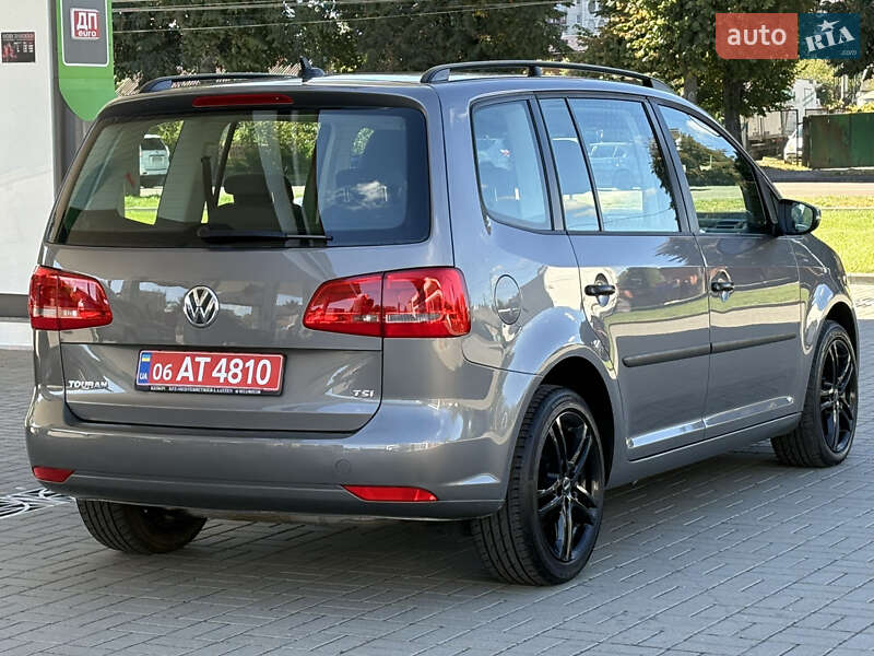 Минивэн Volkswagen Touran 2011 в Житомире