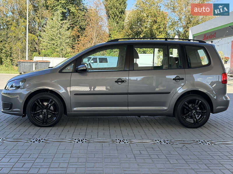 Минивэн Volkswagen Touran 2011 в Житомире