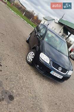 Мінівен Volkswagen Touran 2003 в Чернівцях