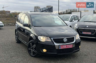 Мінівен Volkswagen Touran 2008 в Рівному