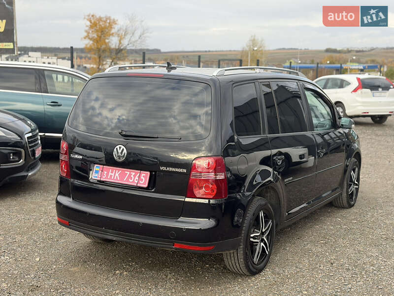 Мінівен Volkswagen Touran 2008 в Рівному фото 6 Мінівен Volkswagen Touran 2008 в Рівному