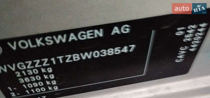 Volkswagen Touran 2011