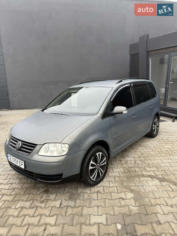 Volkswagen Touran 2004 Volkswagen Touran 2004