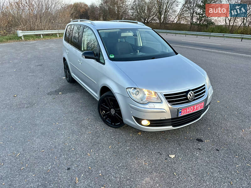 Минивэн Volkswagen Touran 2007 в Дубно фото 7 Минивэн Volkswagen Touran 2007 в Дубно