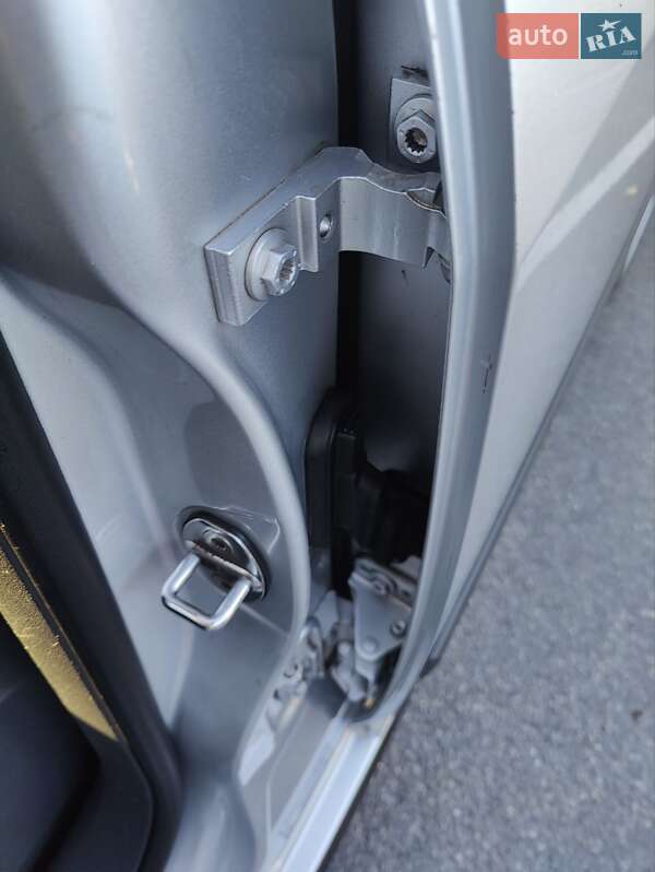 Мінівен Volkswagen Touran 2014 в Вінниці