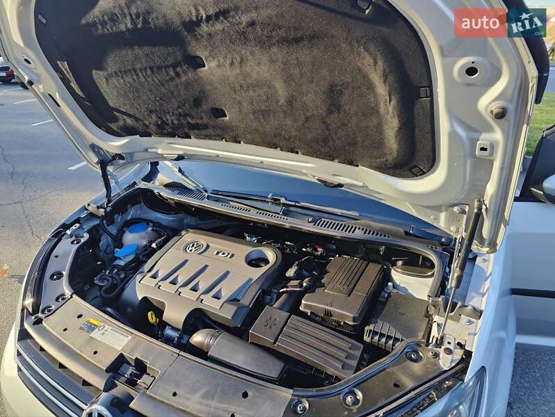 Мінівен Volkswagen Touran 2014 в Вінниці