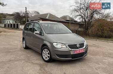 Мінівен Volkswagen Touran 2008 в Коростені