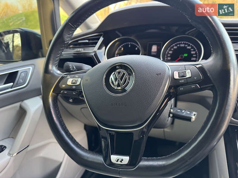 Микровэн Volkswagen Touran 2019 в Кропивницком фото 32 Микровэн Volkswagen Touran 2019 в Кропивницком